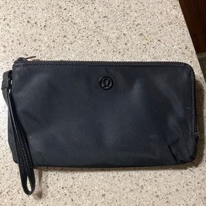 Lululemon clutch wristlet - black, like new